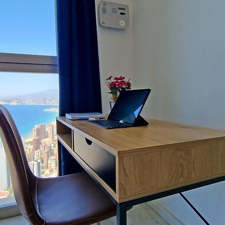 Highrise Apartment With Private Terrace & Sea Views - 34Th Floor Benidorm Exterior foto