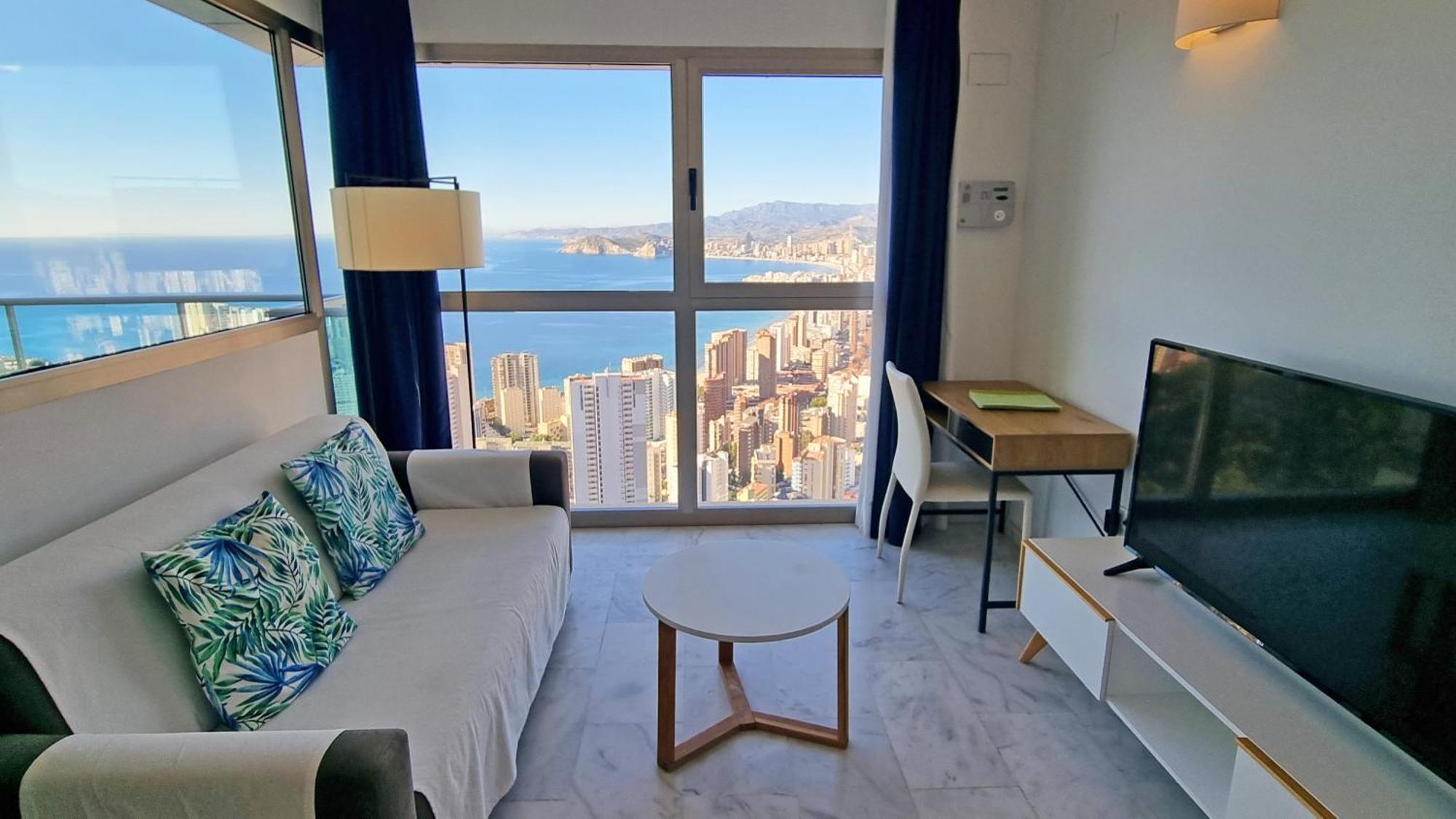 Highrise Apartment With Private Terrace & Sea Views - 34Th Floor Benidorm Exterior foto